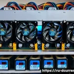 Home 23 디지털화폐 채굴 방법 - A detailed, realistic indoor mining rig setup in a typical Russian home environment, featuring multi...